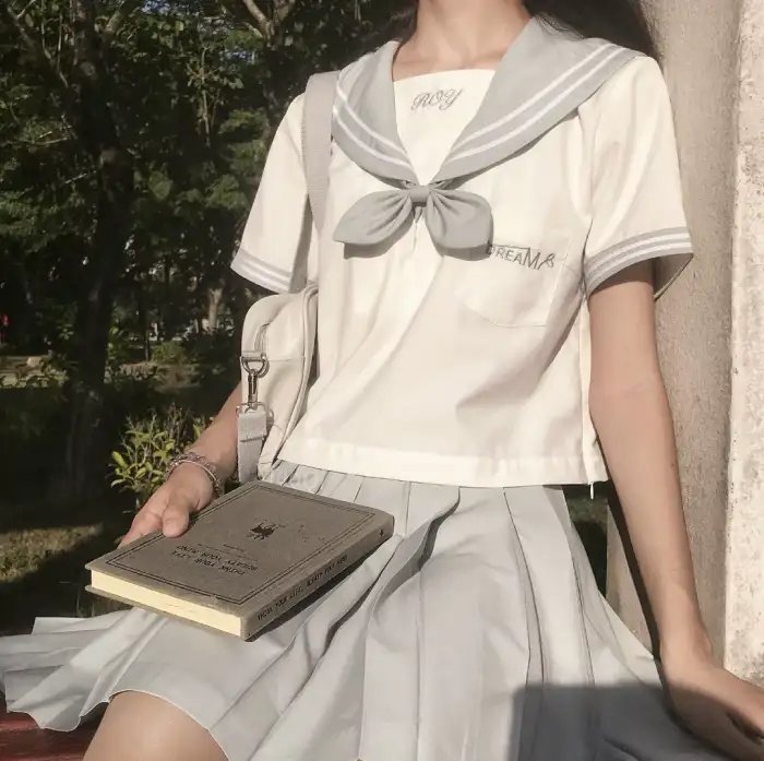 微微一笑很诡异